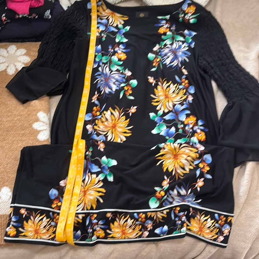 $1 SALE (5 ITEM MINIMUM NO MAXIMUM) REST OF CLOSET IS 5$ EACH 2 ITEM MINIMUM 🥳🥳🥳